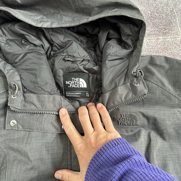 Women's The North Face Gray Hooded Insulated Hyvent Rain Coat Parka Jacket Sz XL - Picture 3 of 5